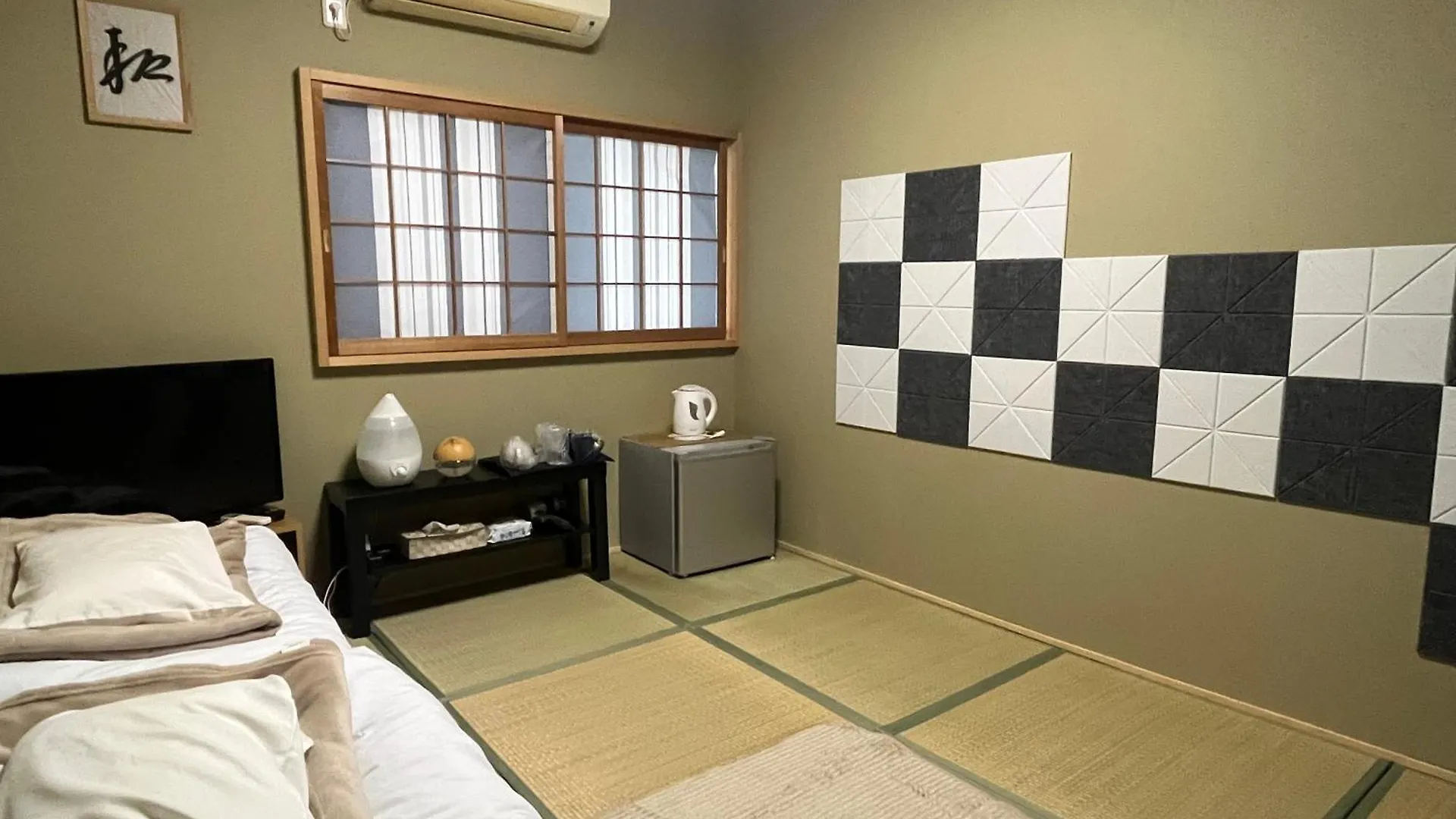Wafu Ryokan Uehonmachi Osaka