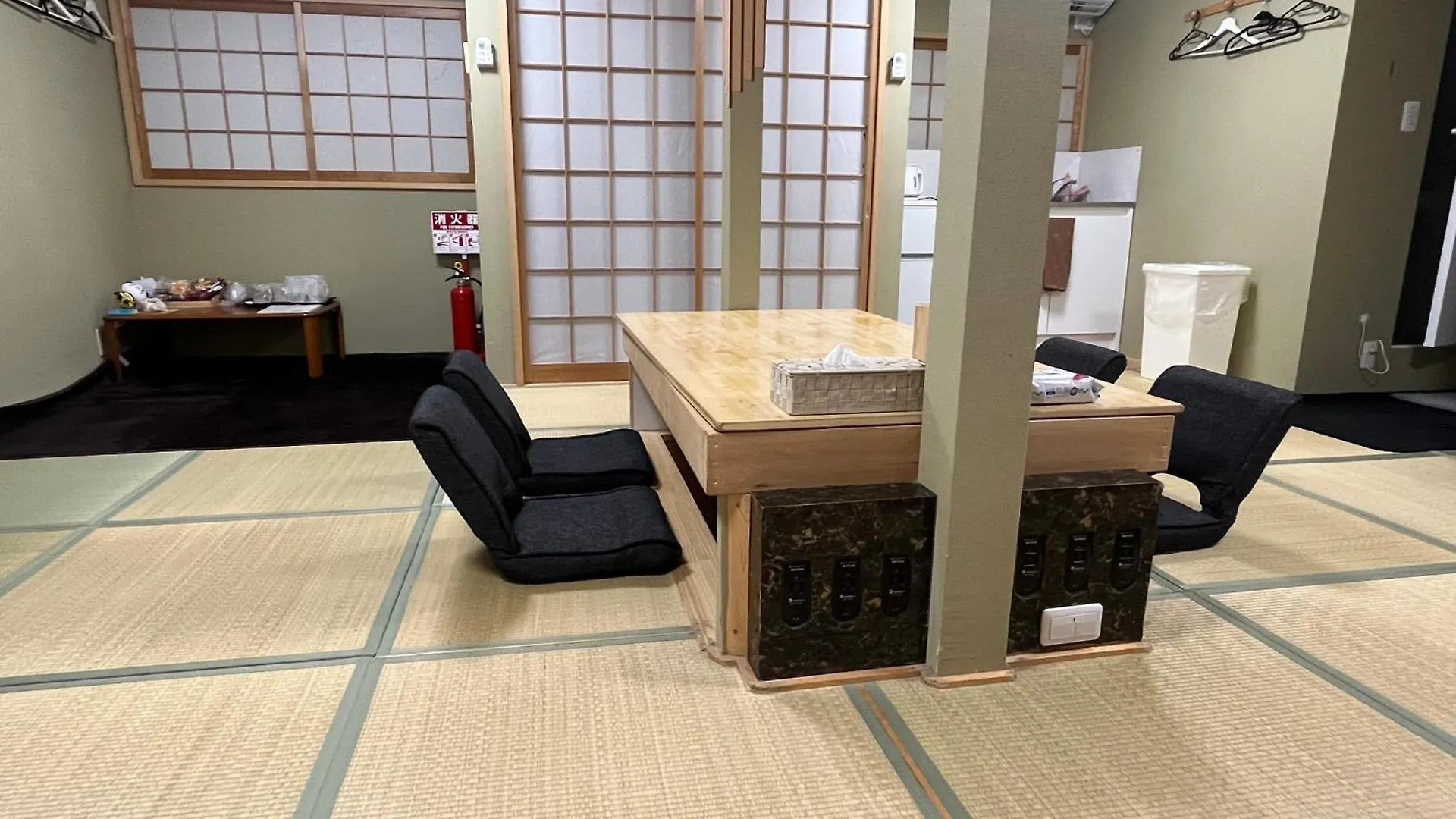 Wafu Ryokan Uehonmachi Osaka