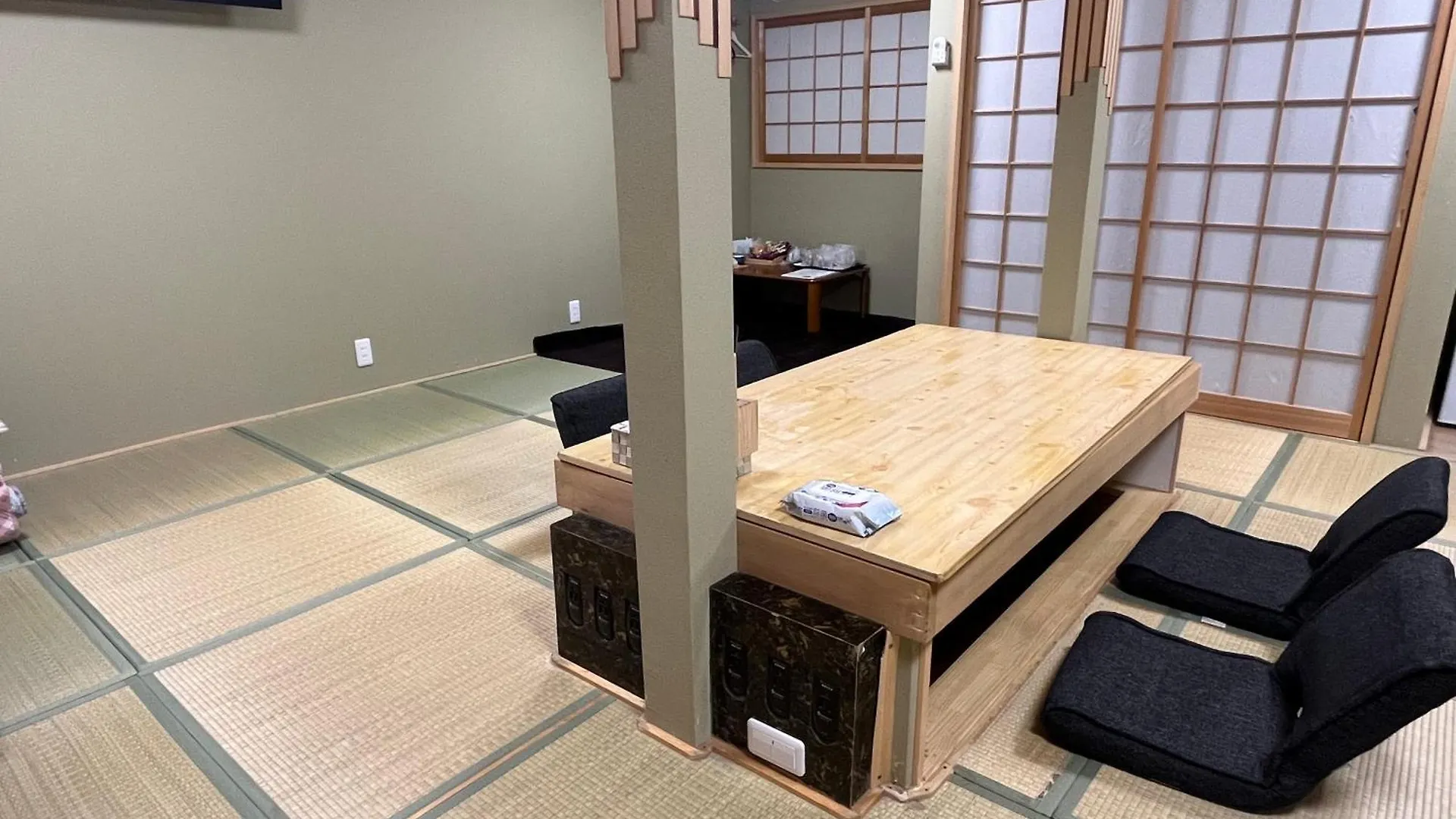 Wafu Ryokan Uehonmachi Osaka