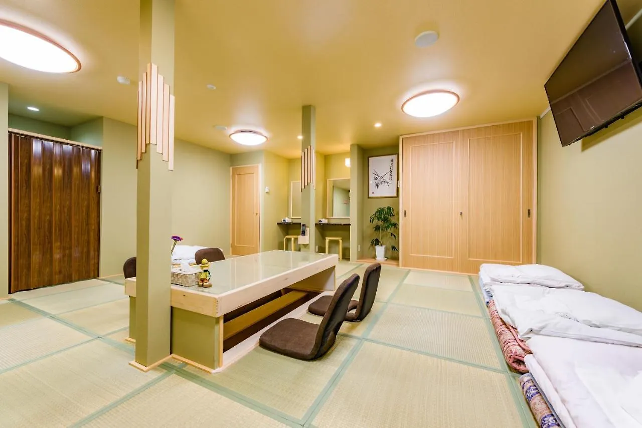 Wafu Ryokan Uehonmachi Osaka 2*,  Japan