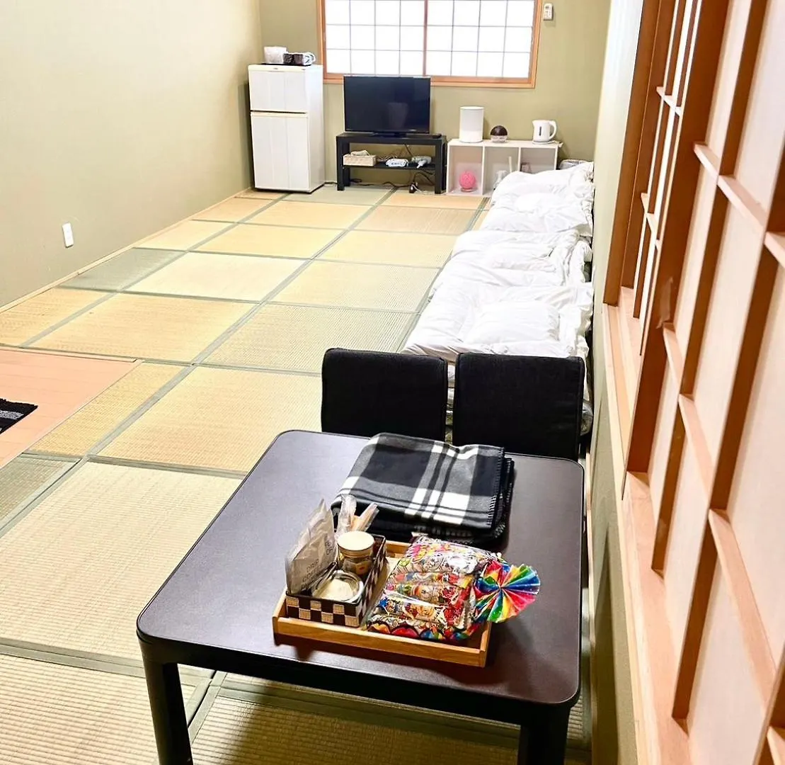 Wafu Ryokan Uehonmachi Osaka
