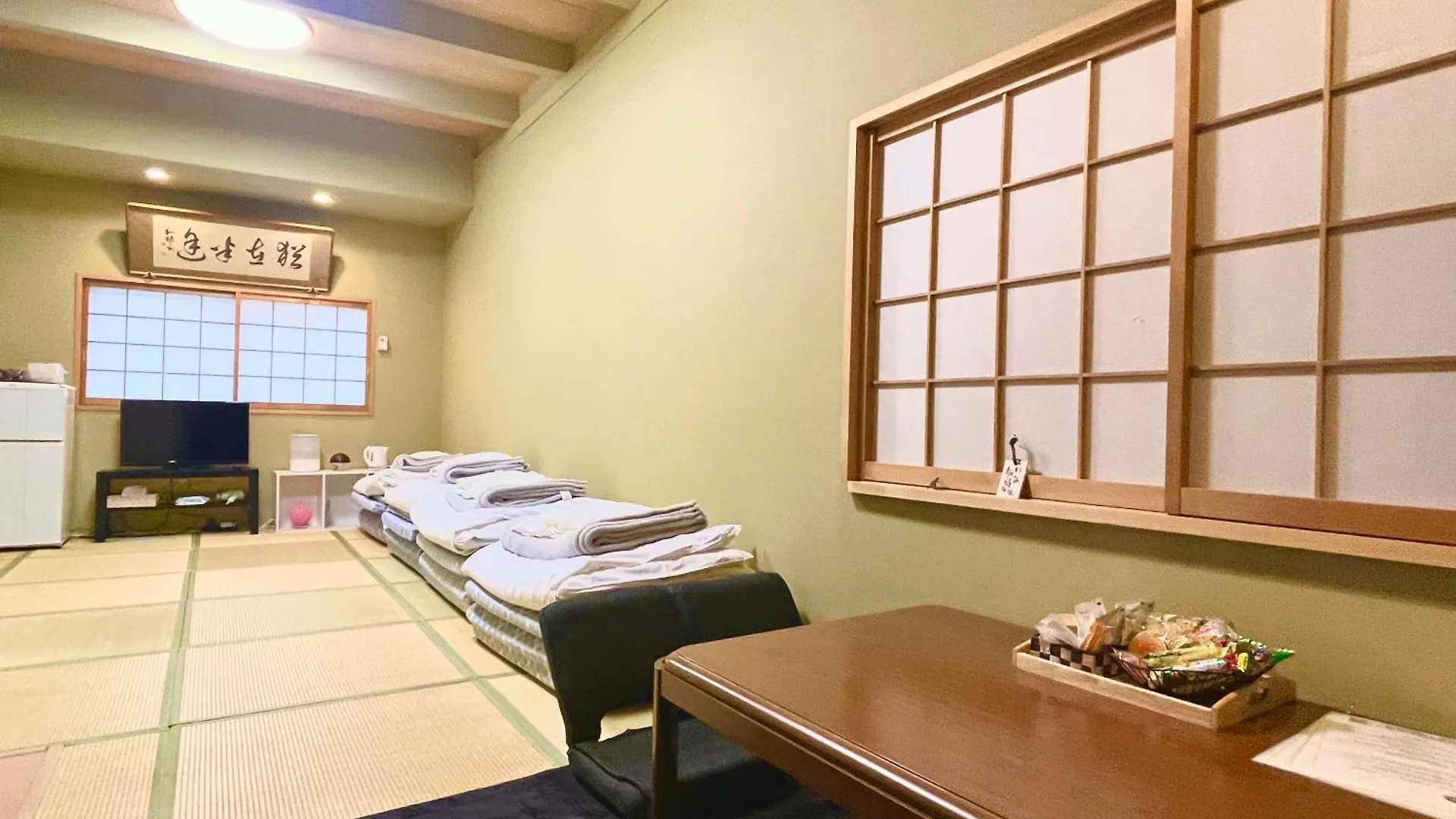 Wafu Ryokan Uehonmachi Osaka