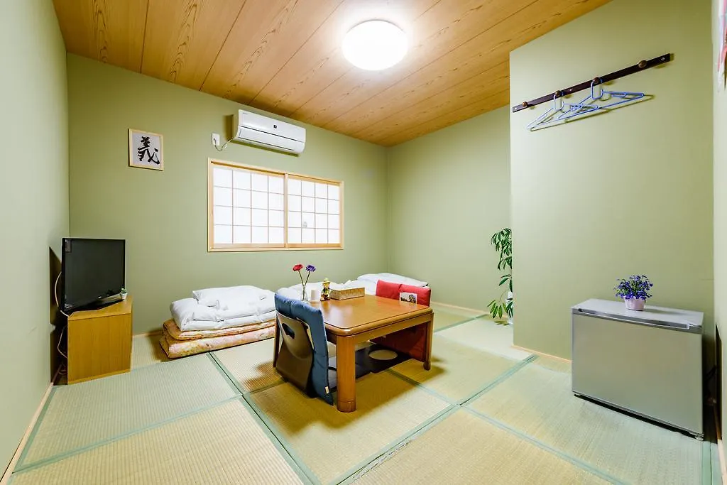 Wafu Ryokan Uehonmachi Osaka